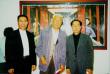 1998美术馆个展 左起胡永凯、丁井文校长、孙滋溪先生
